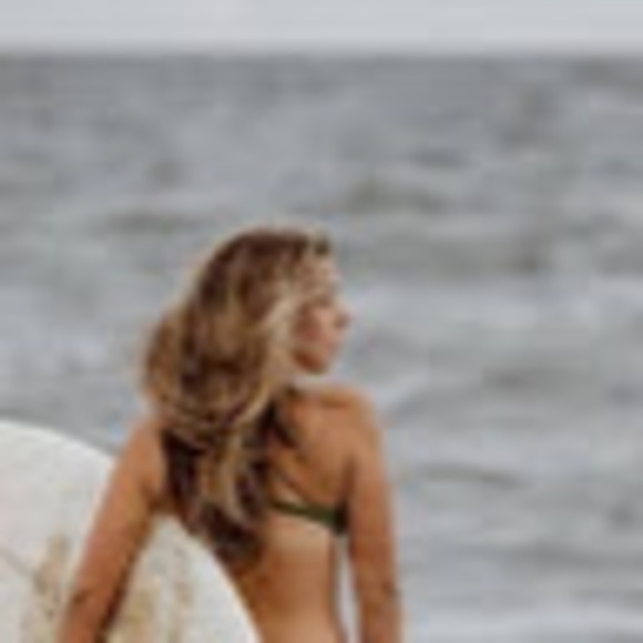 Meet your Posher, Sarah - Picture 1 of 1